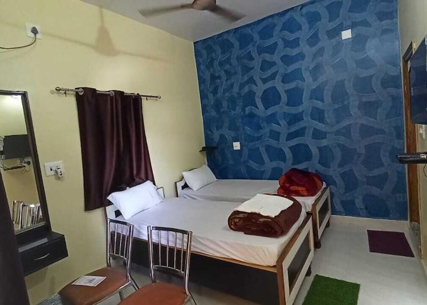 Bihar Rajgir Room