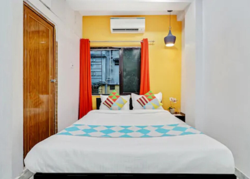 West Bengal Howrah Deluxe Double Bed Room