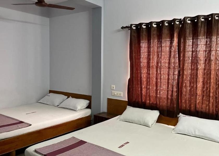 Tamil Nadu Palani Deluxe Room (Non AC)