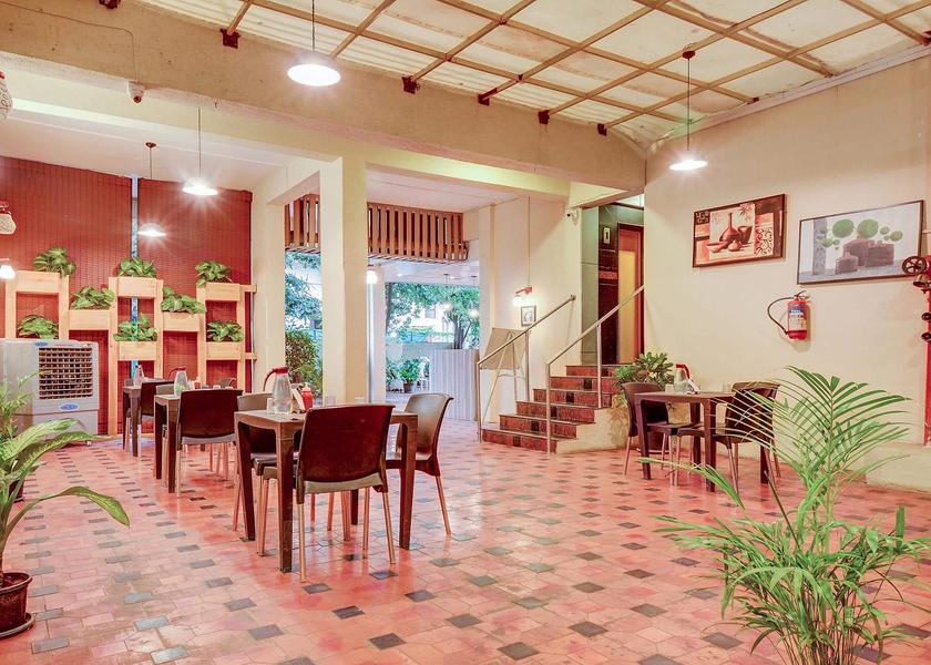 Maharashtra Pune Food & Dining