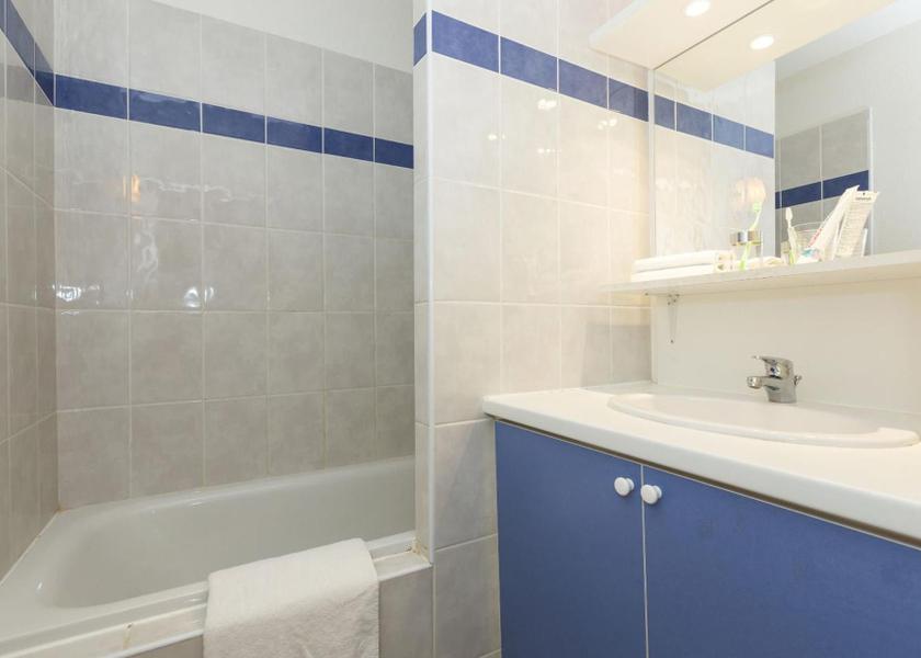 Auvergne-Rhône-Alpes Vallon-Pont-d'Arc Two-Bedroom Apartment Duplex (6 Adults)
