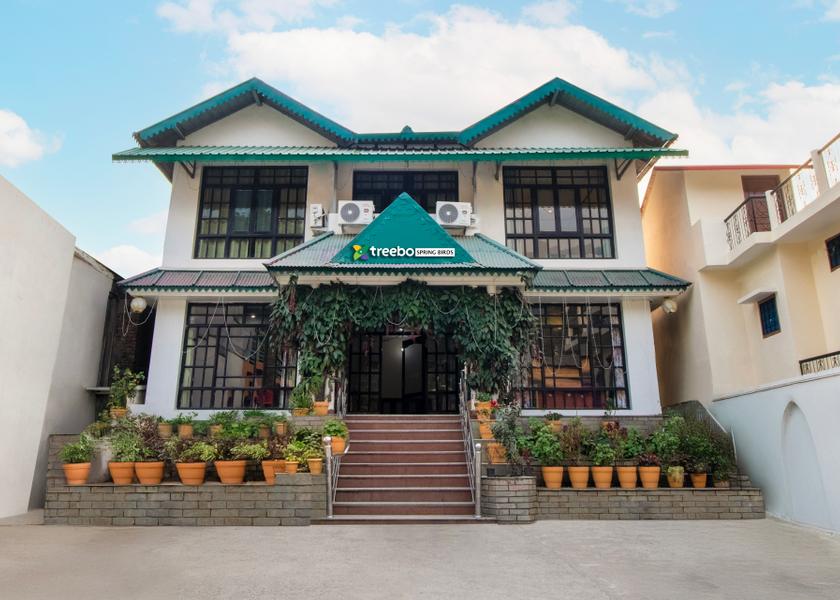 Uttarakhand Nainital Hotel Exterior