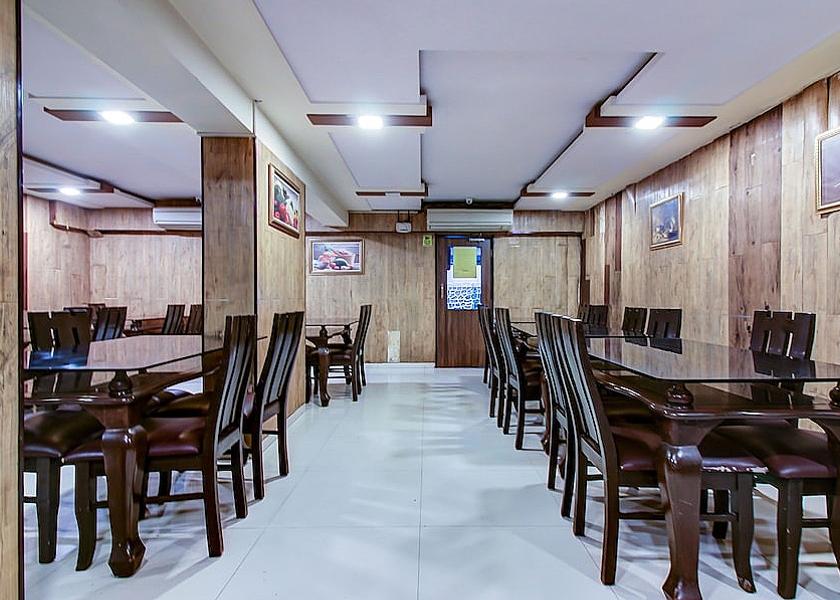 Maharashtra Mumbai Breakfast area