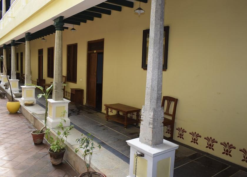 Tamil Nadu Chidambaram Interior Entrance