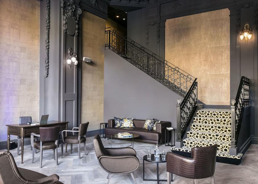 Grand Est Reims Lobby