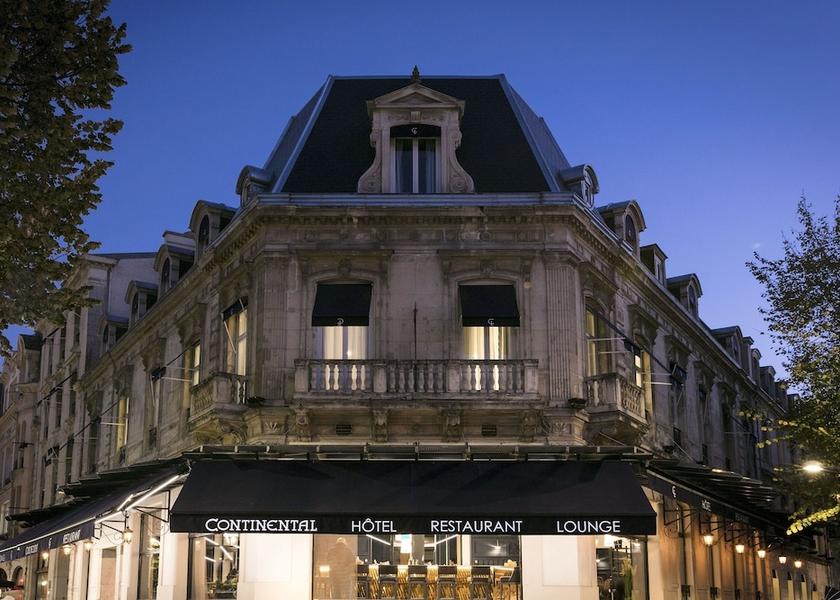 Grand Est Reims Exterior