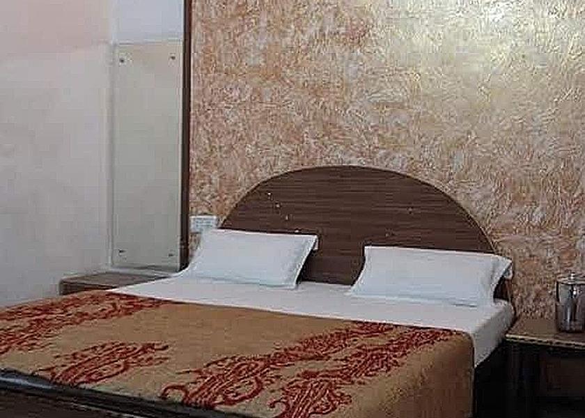 Uttar Pradesh Agra bedroom