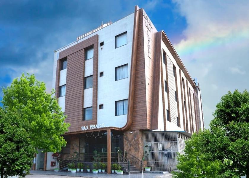 Uttar Pradesh Agra Hotel Exterior