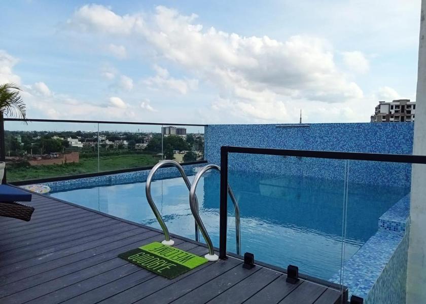 Uttar Pradesh Agra Pool