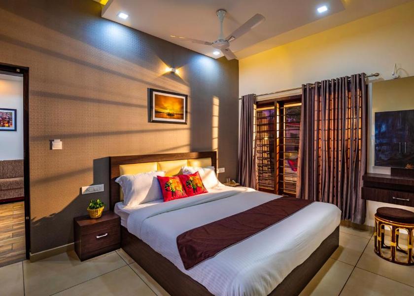 Kerala Alleppey Deluxe Room