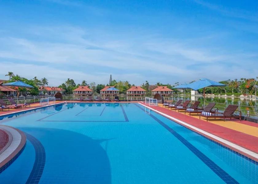 Kerala Alleppey Pool