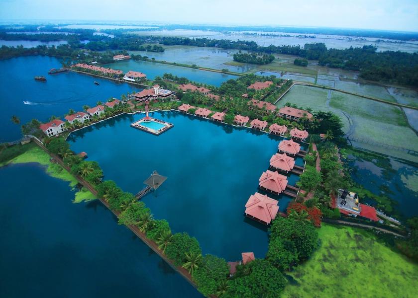 Kerala Alleppey Pool