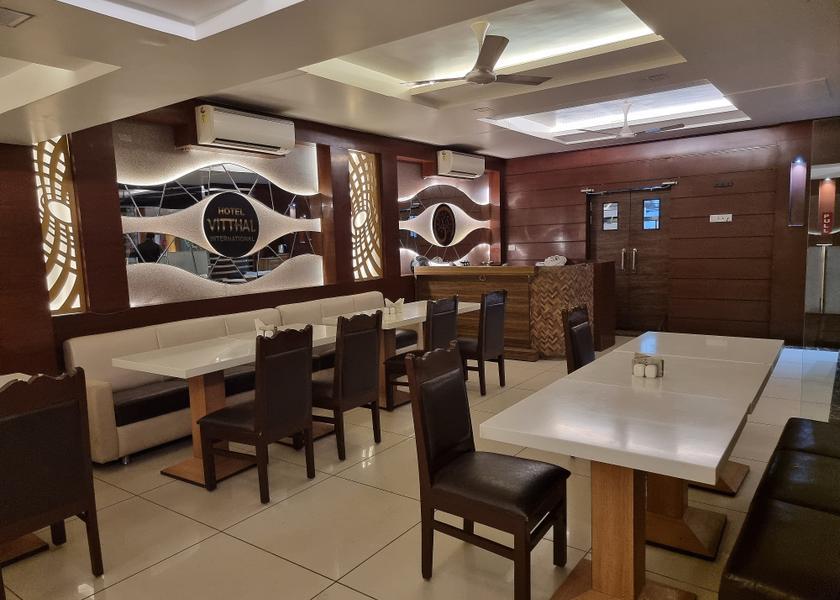 Uttar Pradesh Prayagraj Food & Dining