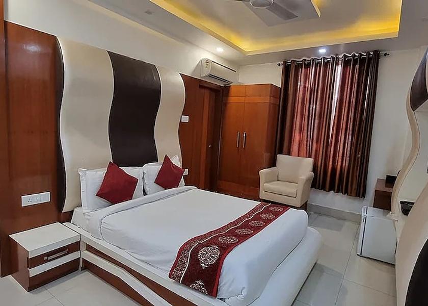 Uttar Pradesh Prayagraj Suite