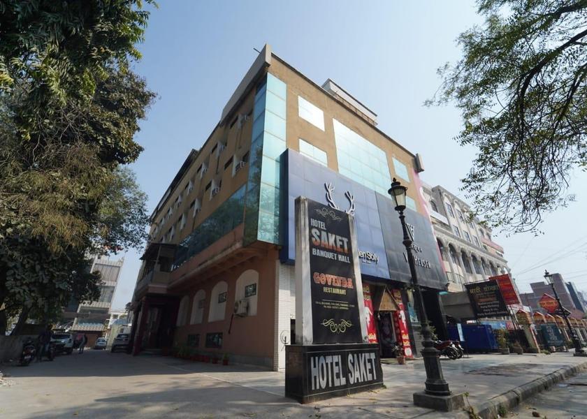 Uttar Pradesh Prayagraj Hotel Exterior