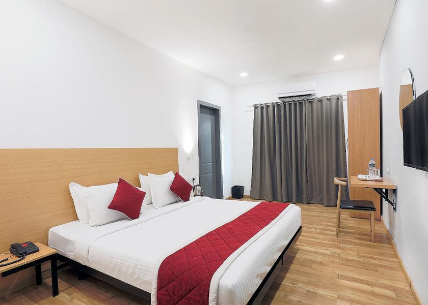 Karnataka Bangalore  Deluxe Room