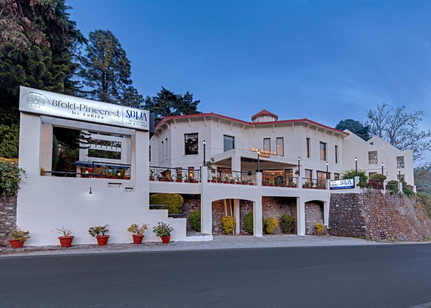 Uttarakhand Bhimtal Hotel Exterior