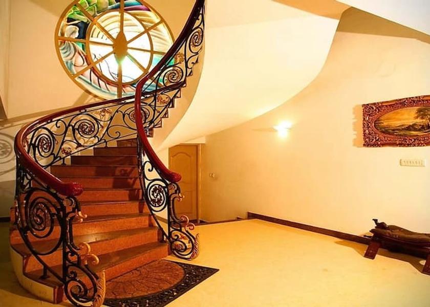 Tamil Nadu Chennai Staircase