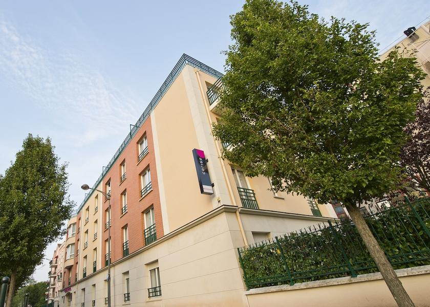 Île-de-France Chatou Front of property