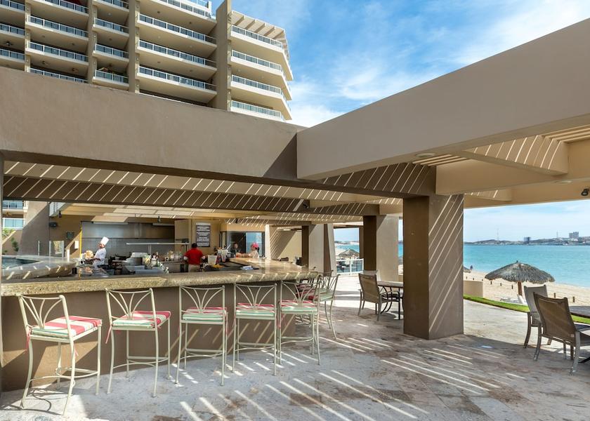 Sonora Puerto Peñasco Poolside bar