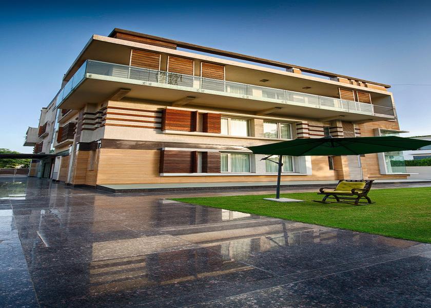 Haryana Gurugram Hotel Exterior