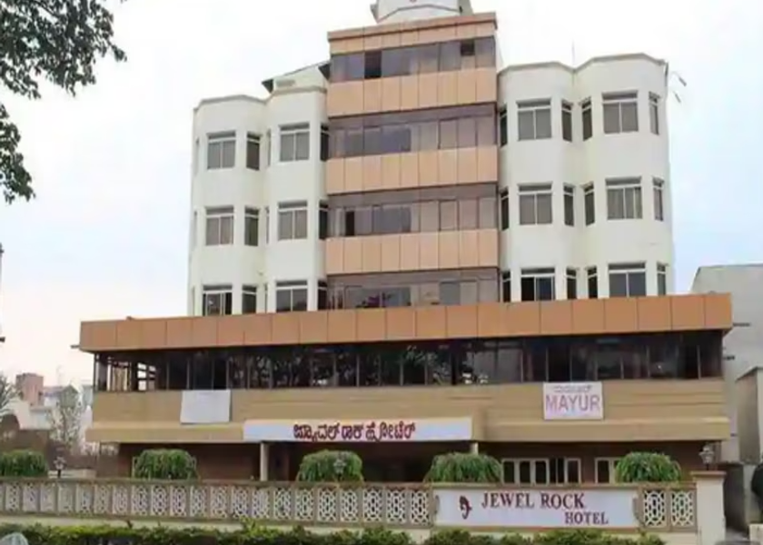 Karnataka Hassan Hotel Exterior