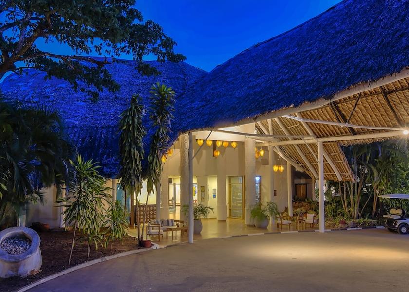  Diani Beach Exterior Detail