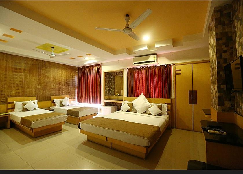 Madhya Pradesh Indore Deluxe AC Room