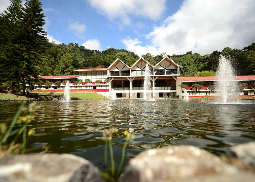 Chiriqui Volcan Facade