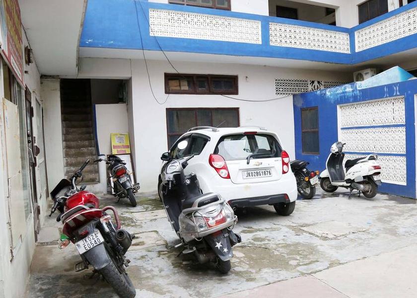 Jammu and Kashmir Jammu Parking