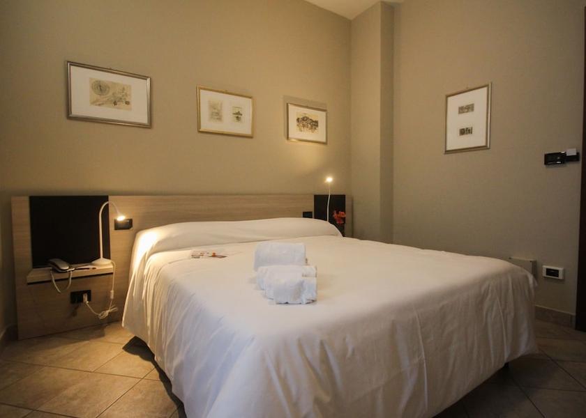 Piedmont Turin Room