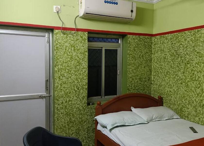 Andhra Pradesh Kakinada AC Room