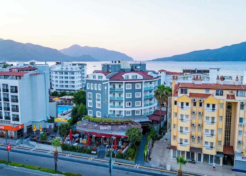 Muğla Marmaris Front of property