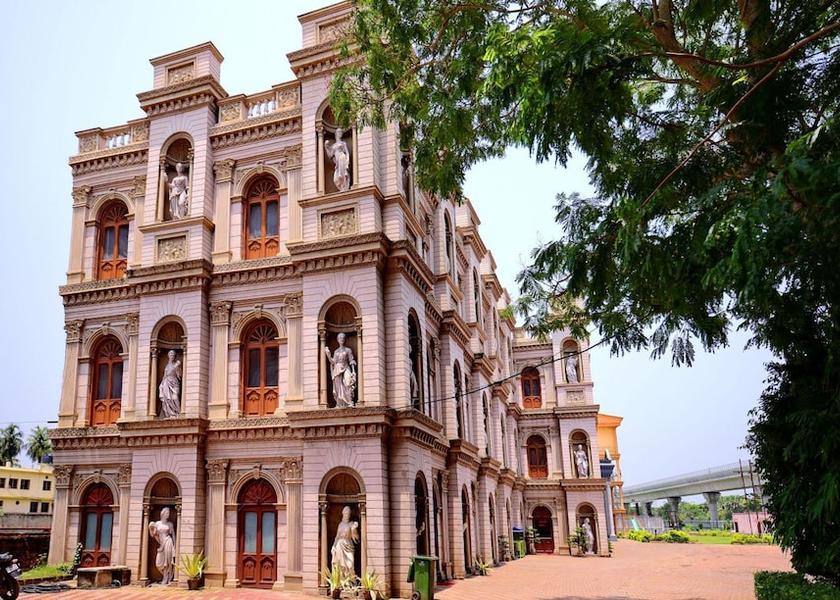 West Bengal Howrah Hotel Exterior