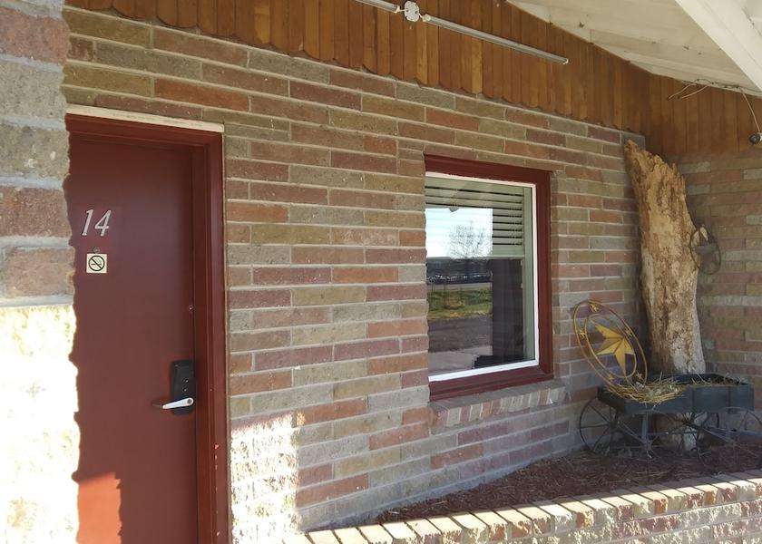 Nebraska Gering Exterior Detail