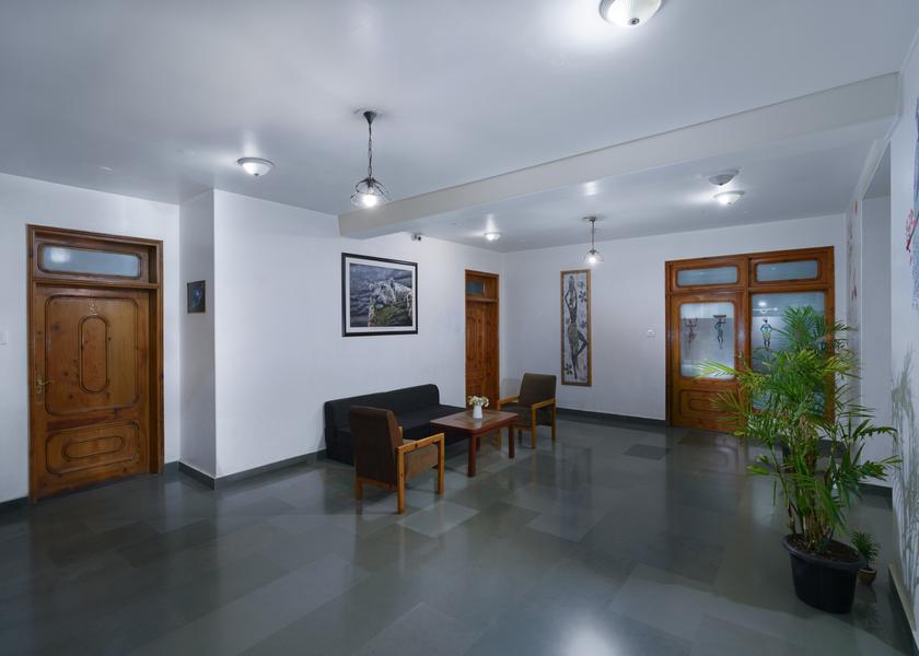 Himachal Pradesh Kullu Public Areas