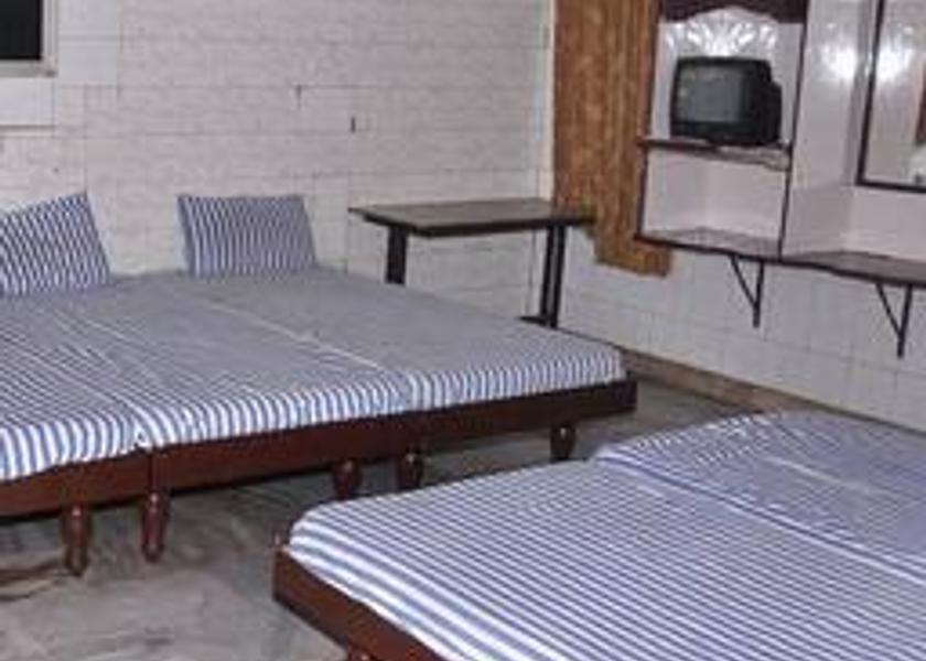 Tamil Nadu Kumbakonam 4 Bed Room Only