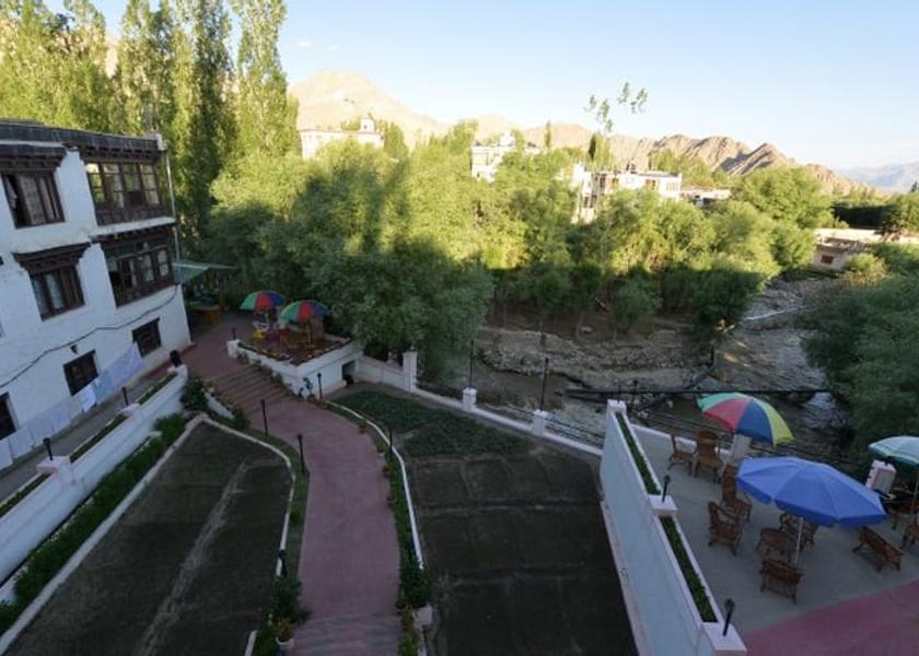 Ladakh Leh outer view
