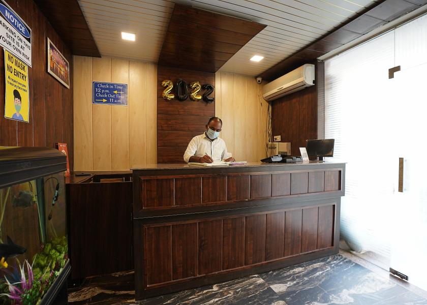 Uttar Pradesh Lucknow Public Areas