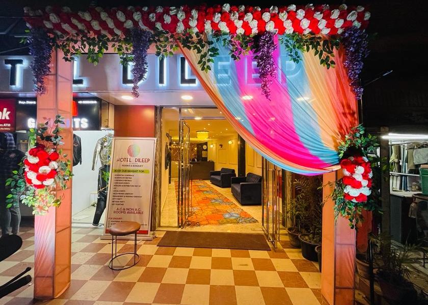Uttar Pradesh Lucknow Hotel Exterior
