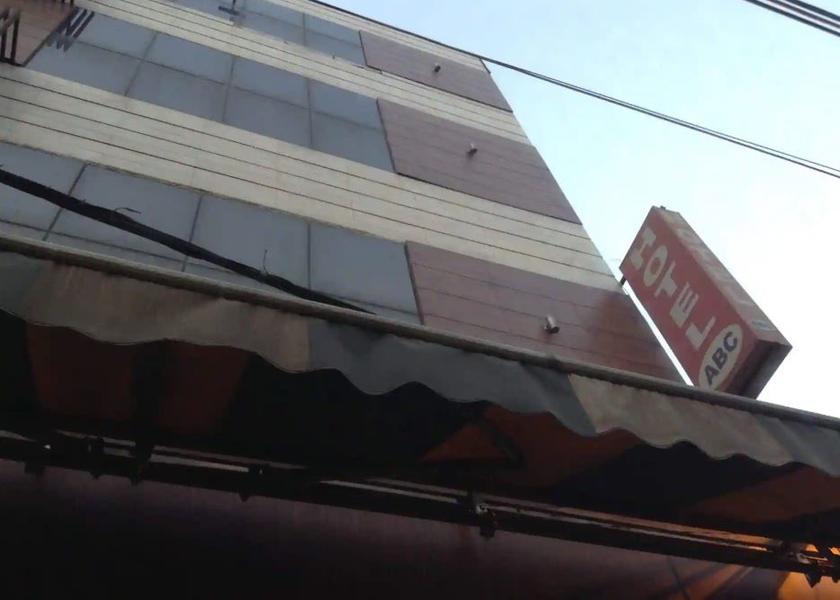 Punjab Ludhiana Hotel Exterior