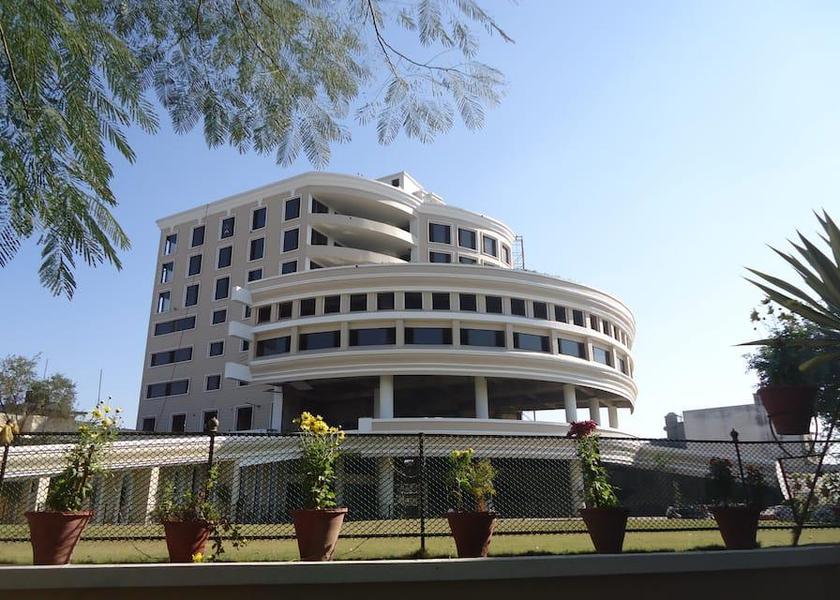 Punjab Ludhiana Hotel Exterior