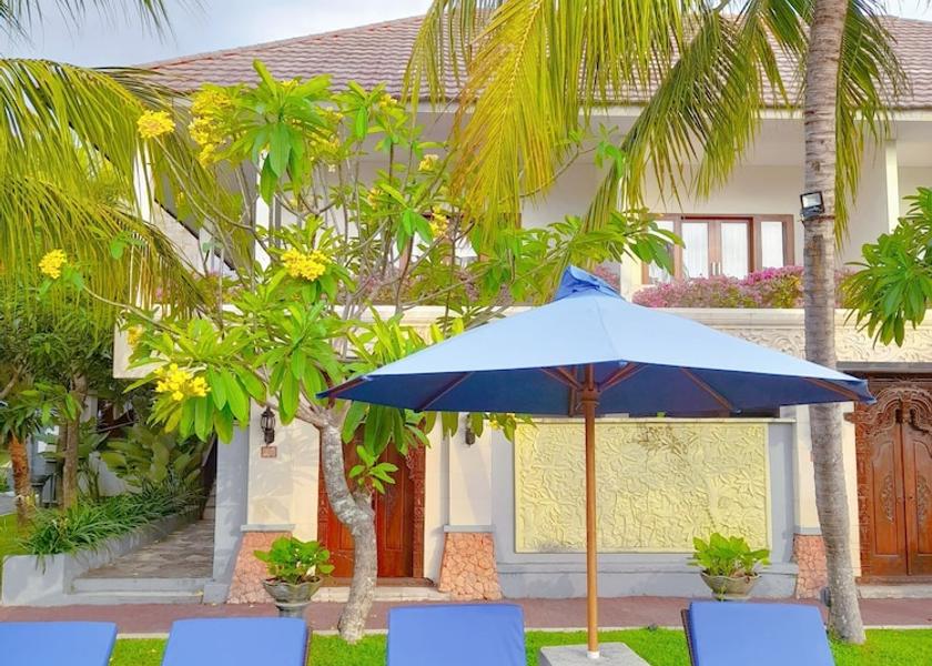 West Nusa Tenggara Senggigi Pool