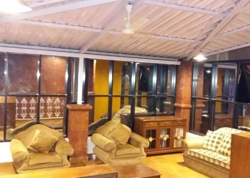 Maharashtra Mahabaleshwar Sitting Area