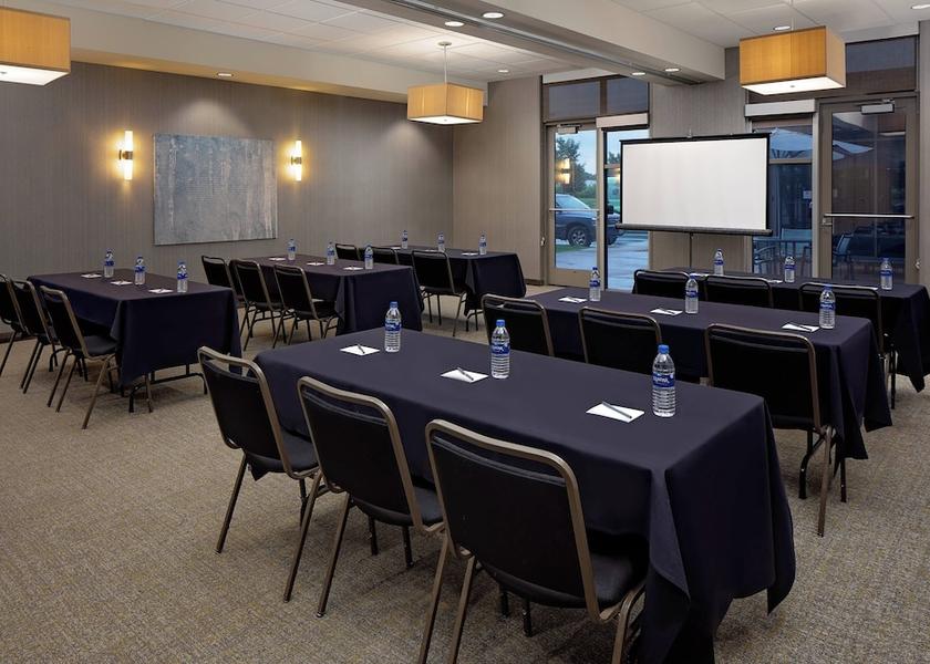 Wisconsin Green Bay Meeting Room