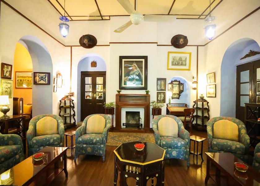 Rajasthan Mount Abu Living area
