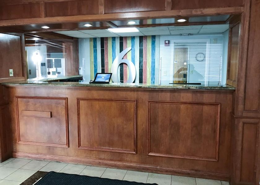 Mississippi Tupelo Reception