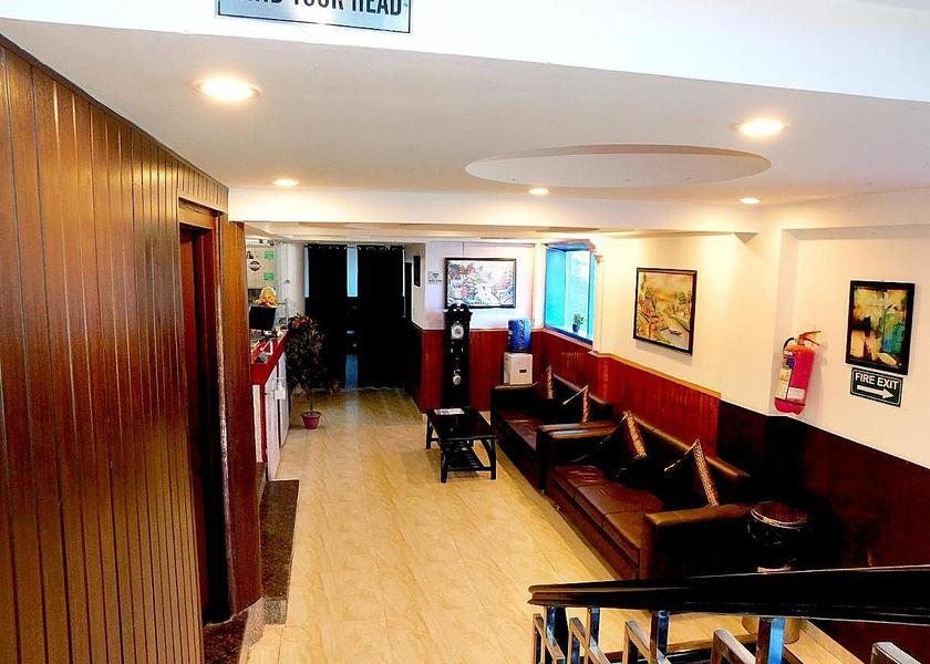 Uttarakhand Mussoorie Lobby