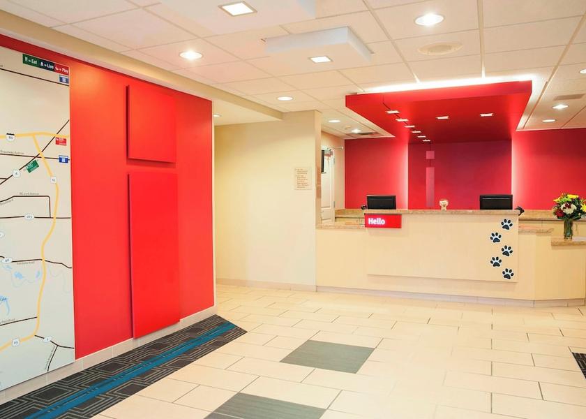 Iowa Johnston Reception