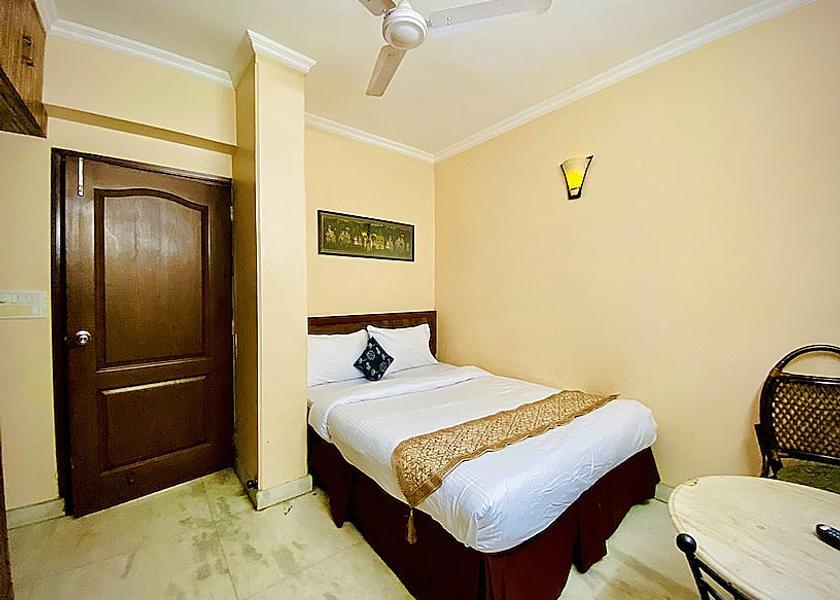 Delhi Delhi Deluxe Room